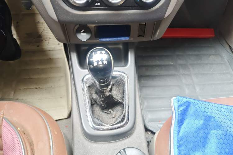 Used FORTHING Joyear S50 2014 1.5L Manual Luxury Model