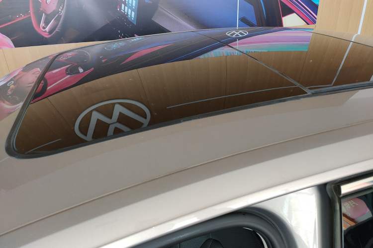 Used Volkswagen Sagitar 2023 300TSI DSG Excellence Edition Roof