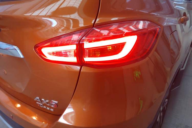 Used Dongfeng Aeolus AX5 2017 1.4T Automatic Fun Edition
