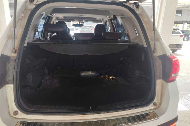 Used Haval H6 2017 Red-Label Sport Edition 1.5T Automatic Two-Wheel Drive Luxury Model
