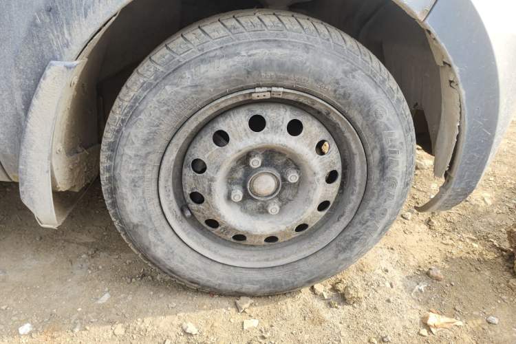 Used Wuling Hongguang 2014 1.2L Base Model China IV
