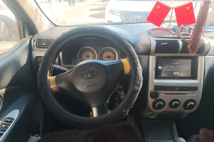 Used FAW Senya S80 2011 1.5L Manual 7-Seater Urban Elite Edition