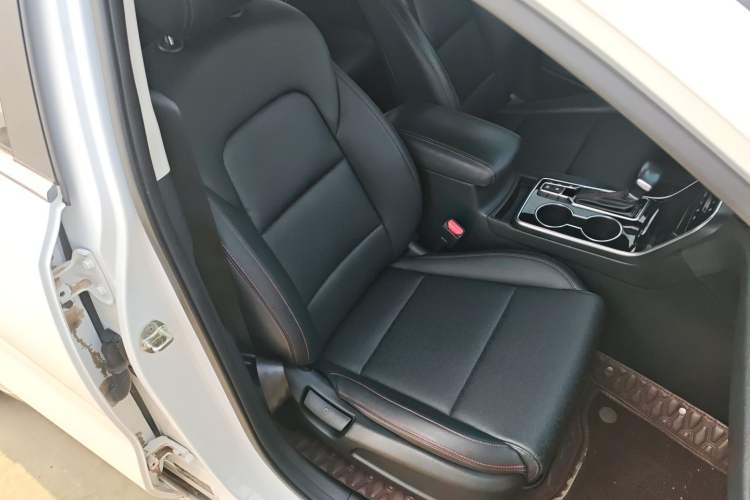 Used Kia KX5 2021 1.6T Automatic Two-Wheel Drive Luxury Edition
