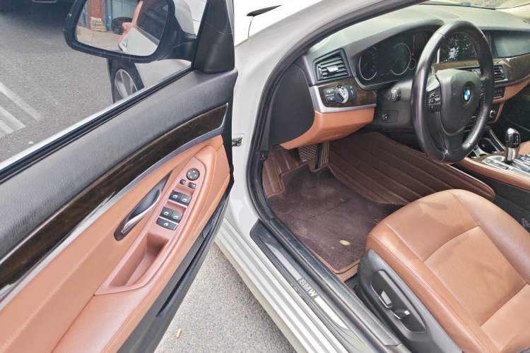 Used BMW 5 Series 2017 525Li Leading Model Driver Seat