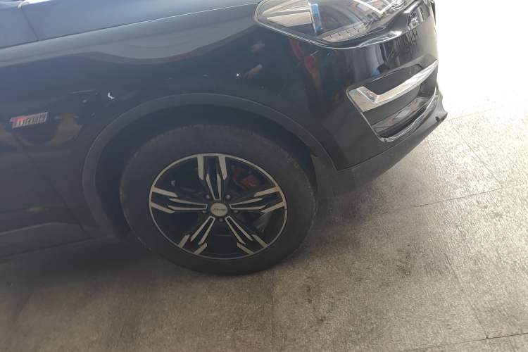 Used Zotye Domy X5 2017 Upgraded Model 1.5T Manual Elite Version
