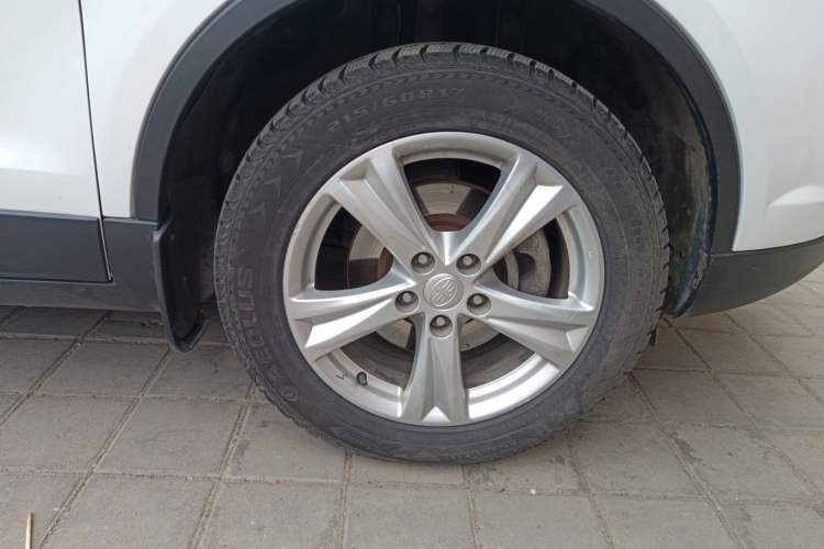 Used Bestune X80 2016 2.0L Automatic Luxury Model
