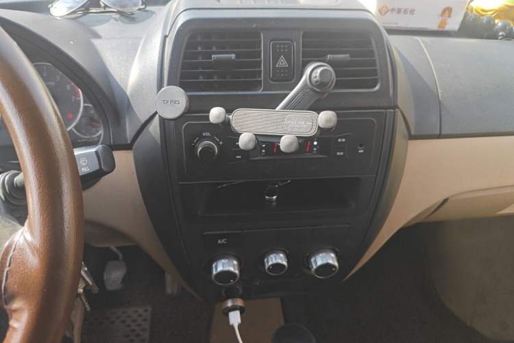 Used Dongfeng Xiaokang C37 2016 1.5L Standard II DK15-06