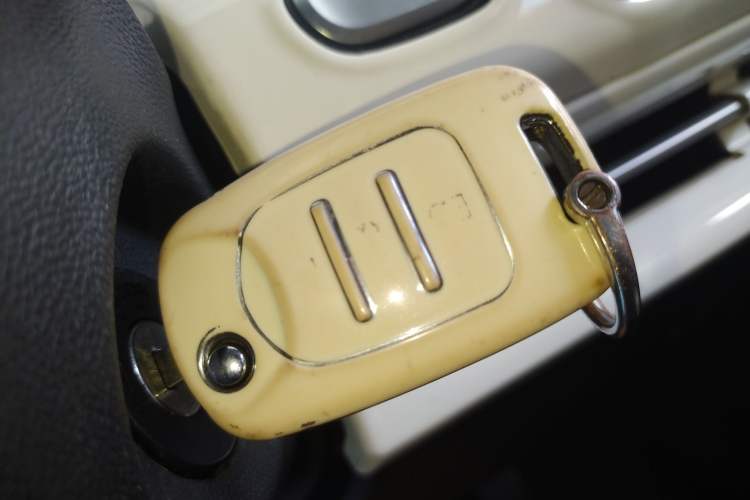 Used Wuling Bingo 2023 203km Light Edition
