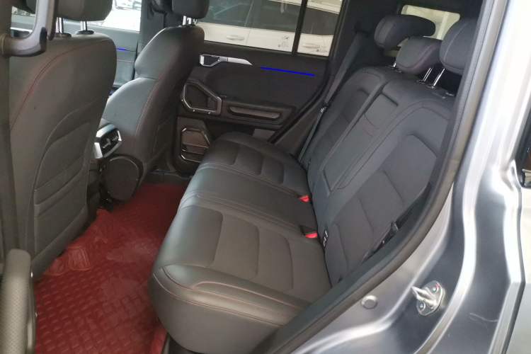 Used JETOUR Traveler 2023 2.0T All-Wheel Drive Conquer PRO