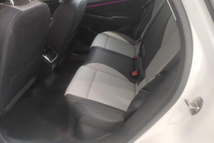 Used Volkswagen ID.7 VIZZION 2024 AIR model
