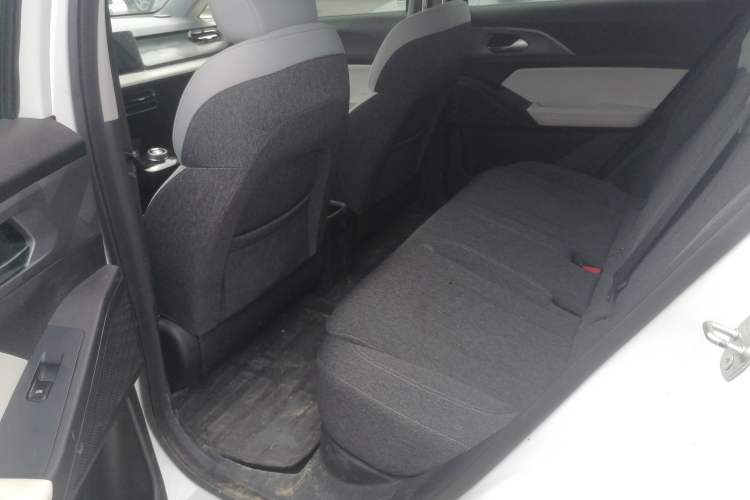 Used Geometry E Firefly 2024 301km Flowing Light
