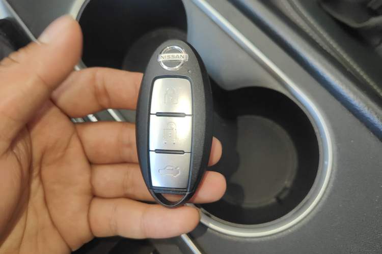 Used Nissan Teana 2020 Revised Version 2.0L XL Upper Smart Drive Edition Vehicle Key