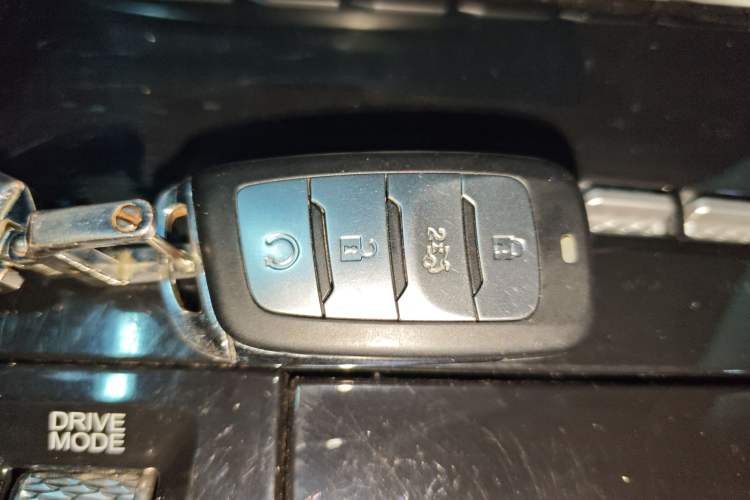 Used Changan CS85 COUPE 2019 1.5T DCT Dynamic Version China VI Standard