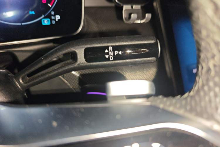 Used Mercedes-Benz C-Class 2023 Restyled C 260 L Night Edition Sports Version
