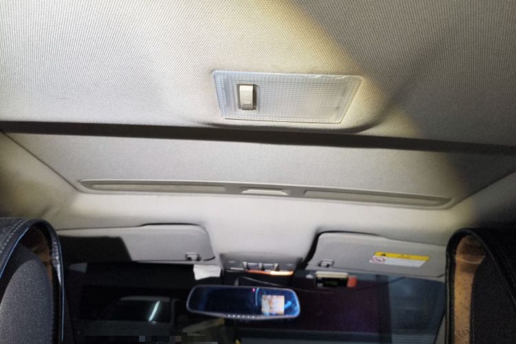 Used Buick Encore 2015 1.4T Automatic Two-Wheel Drive Urban Elite Version