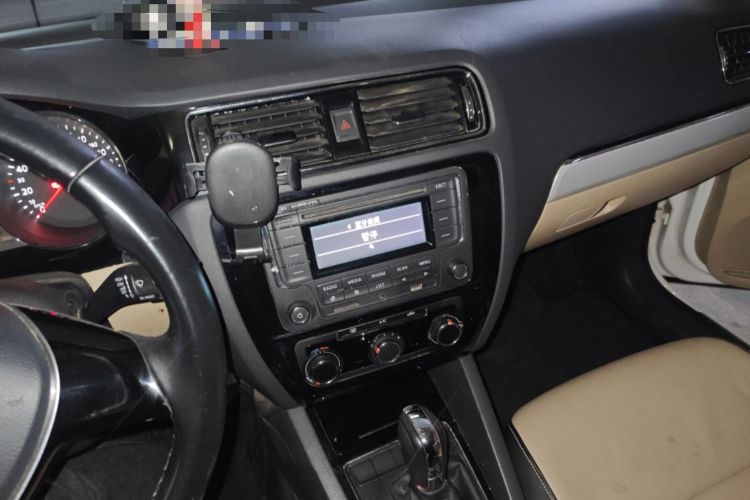 Used Volkswagen Sagitar 2015 1.6L Automatic Comfort Model