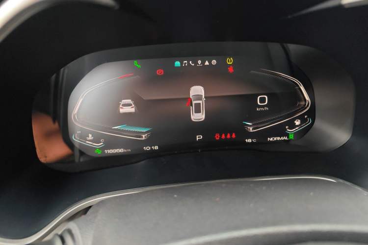 Used Wey VV6 2021 2.0T Two-Wheel Drive Smart Protection+