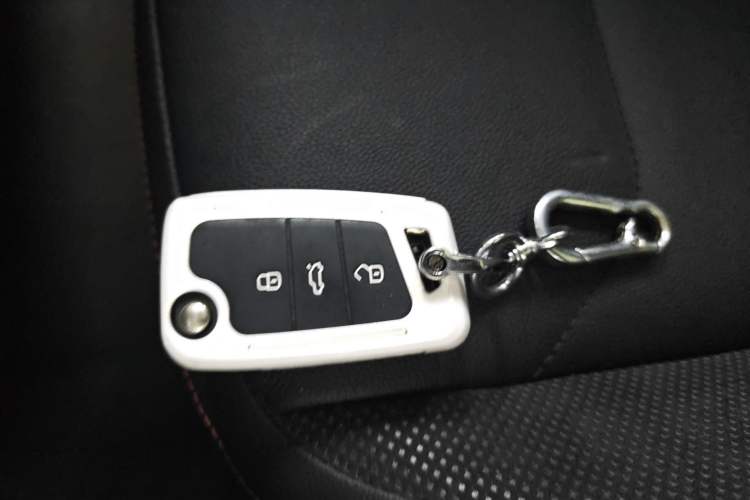 Used Volkswagen Tayron 2021 280TSI Two-Wheel Drive Luxury Smart Connectivity Version