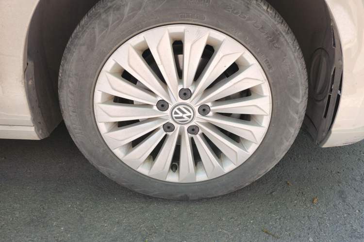 Used Volkswagen Lavida 2018 1.5L Automatic Comfort Edition China V Standard