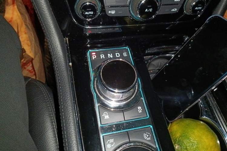 Used Jaguar XJ 2016 XJL 3.0 SC Two-Wheel-Drive Elegant Business Edition