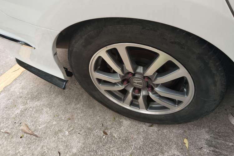 Used Honda Spirior 2015 2.0L Prestige Edition Exterior 5