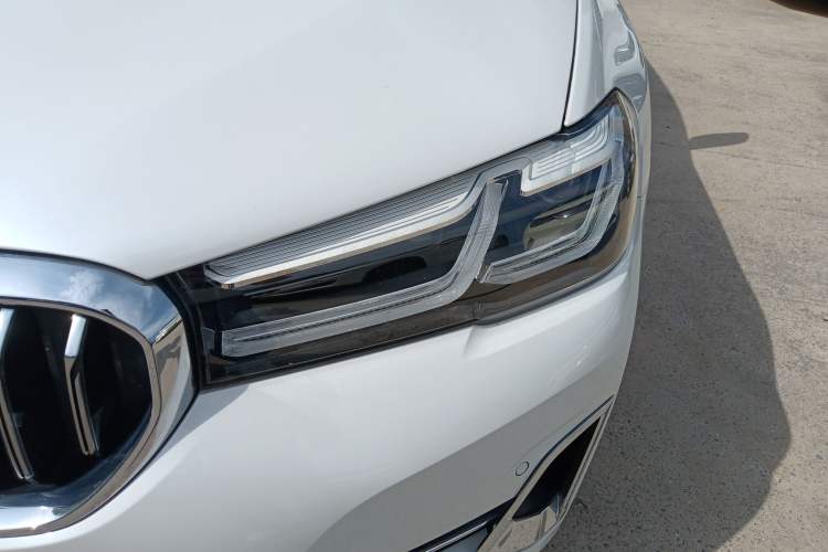 Used BMW 5 Series 2022 Second Facelift 525Li Luxury Package
