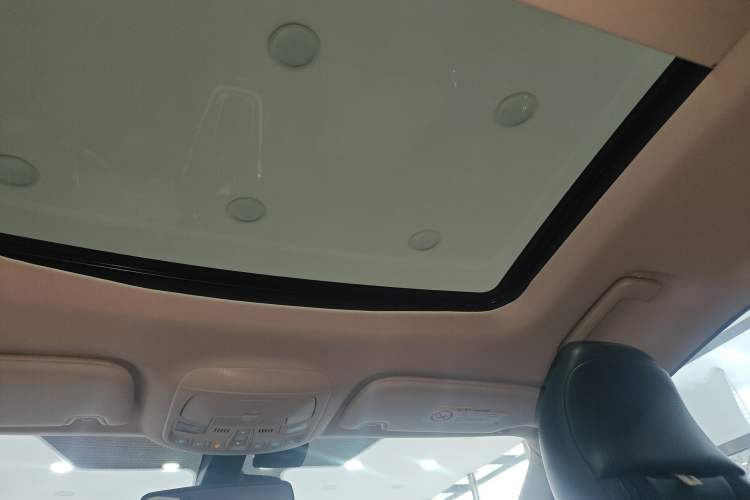 Used Ford Edge 2017 EcoBoost 245 Four-Wheel Drive Sporty 7-Seater