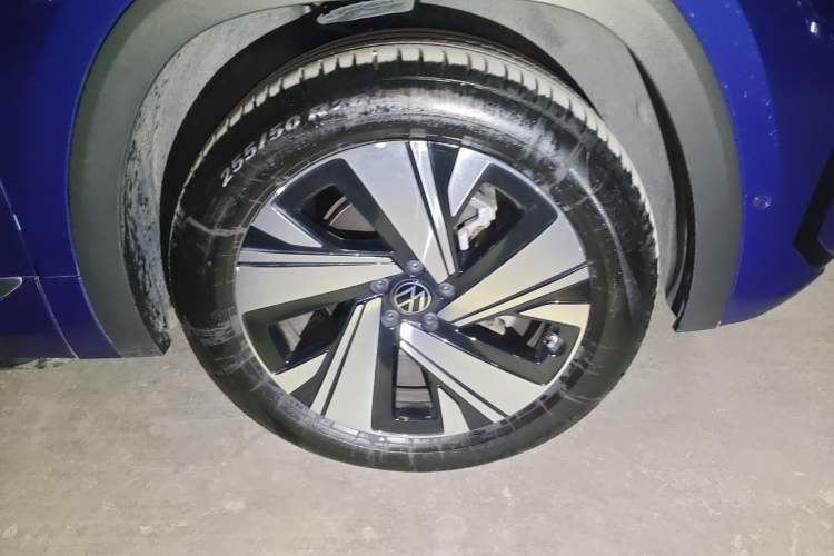 Used Volkswagen Teramont X 2021 380TSI Four-Wheel Drive Prestige Luxury Edition Right Front Wheel Hub