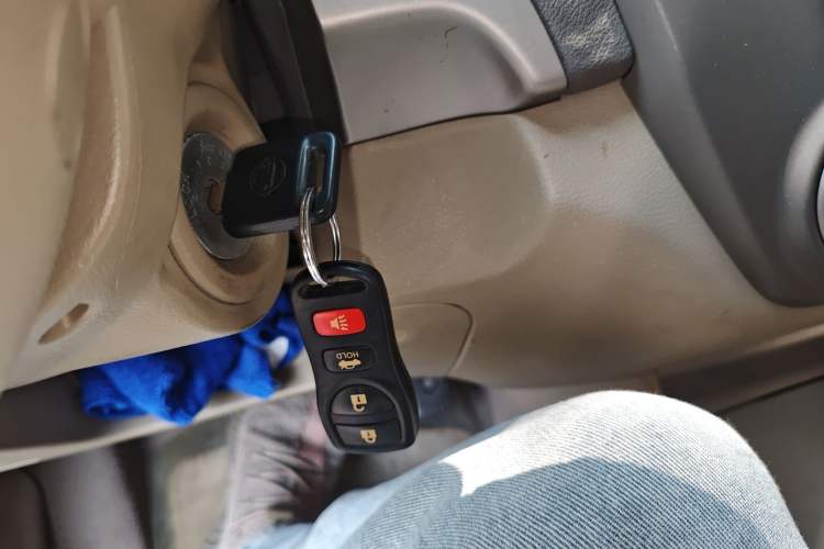 Used Nissan Sylphy 2012 Classic 1.6XE Automatic Comfort Edition Vehicle Key