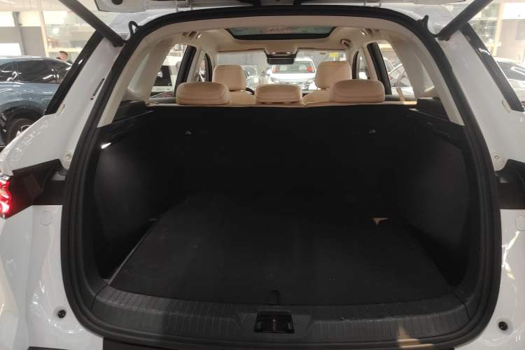 Used BYD Song Pro New Energy 2025 Second-Generation DM-i 115KM Excellence Version Trunk