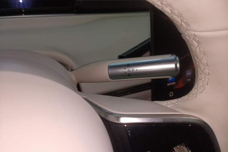 Used Hima Luxeed S7 2025 855 km Max