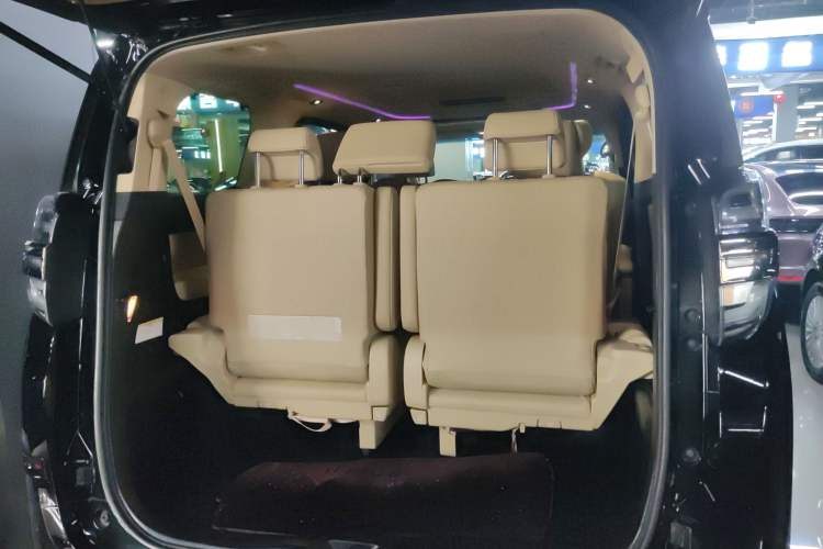 Used Toyota Vellfire 2021 Crown Dual-Engine 2.5L HV Prestige Edition