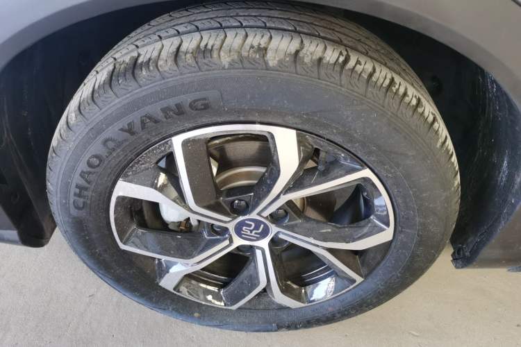 Used BYD Yuan PLUS 2024 Honor Edition 430KM Beyond Model
