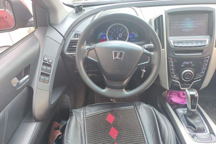 Used Luxgen U6 SUV 2015 1.8T Enhanced Charm Edition
