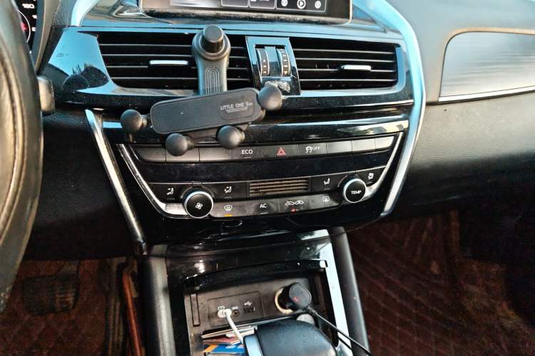 Used BORGWARD BX5 2017 20TGDI Automatic Two-Wheel Drive Pioneer Edition