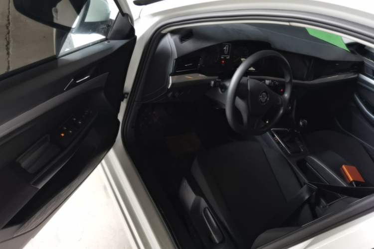 Used Volkswagen Bora 2019 Revised Version 1.5L Manual Fashion Edition China VI Standard
