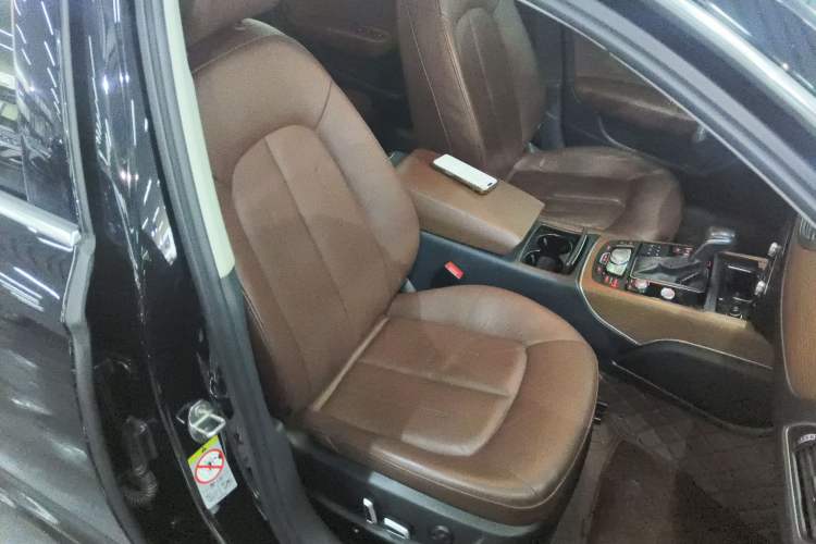 Used Audi A6L 2018 30th Anniversary Edition 30 FSI Style Model
