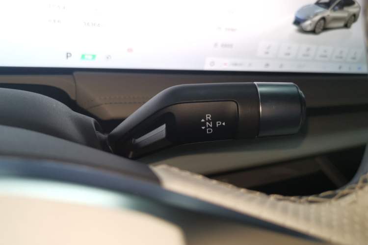 Used Geely Galaxy E8 2024 665 km Range Rear-Drive Starship Long-Range Version
