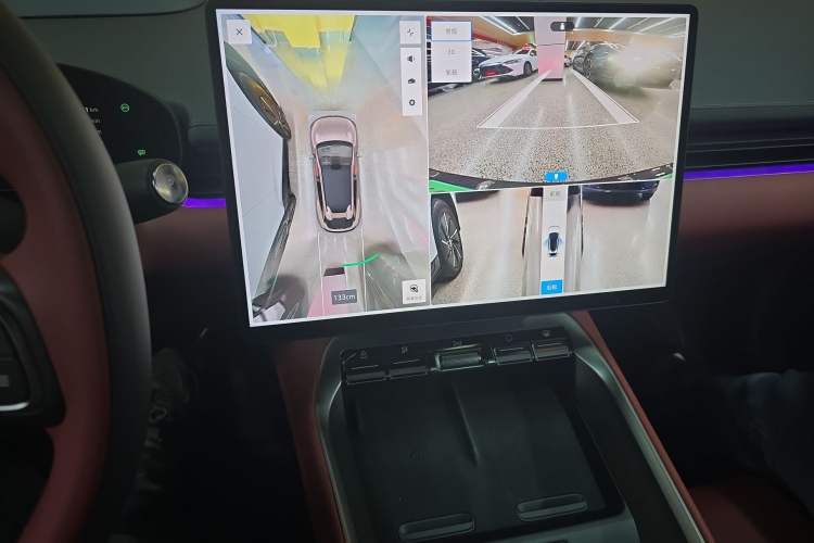 Used Zeekr 007GT 2025 Rear-Drive Intelligent Driving Version 75 kWh Audio And AC Panel