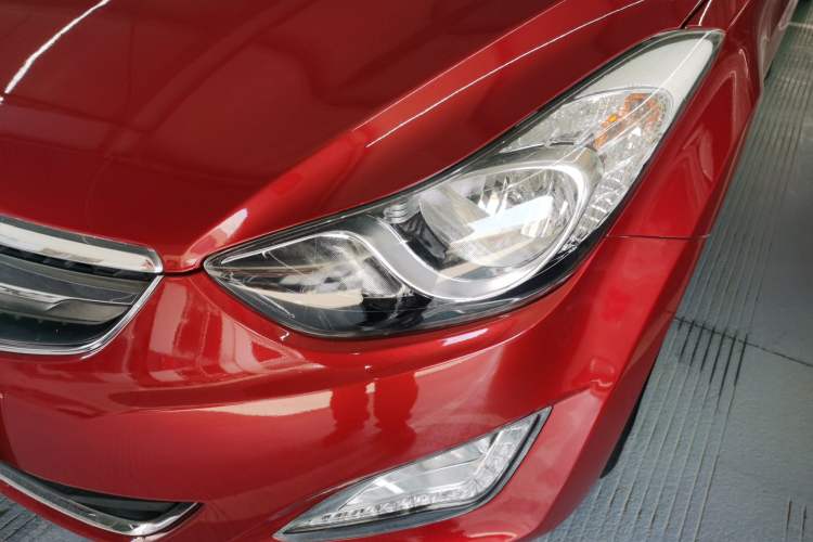 Used Hyundai Elantra (5th Generation / Langdong) 2015 1.6L Manual Leading Model