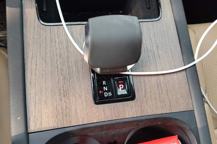 Used Land Rover Discovery Sport 2024 Performance Tech Edition
