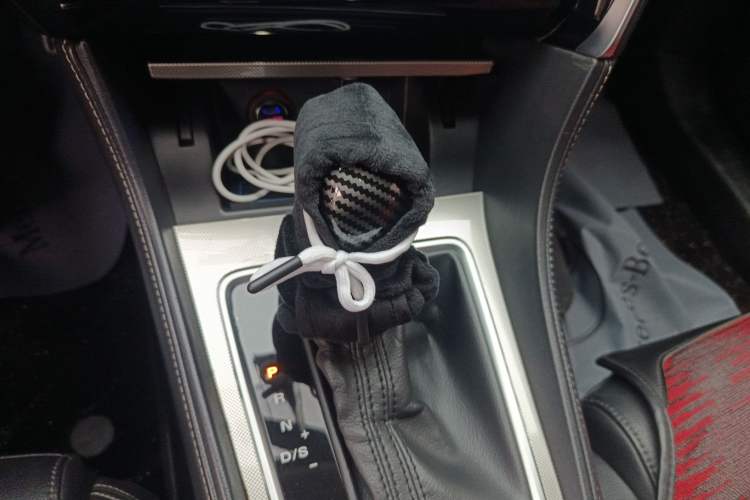 Used MG 6 2017 20T Automatic Luxury Smart Connect Version China V Standard