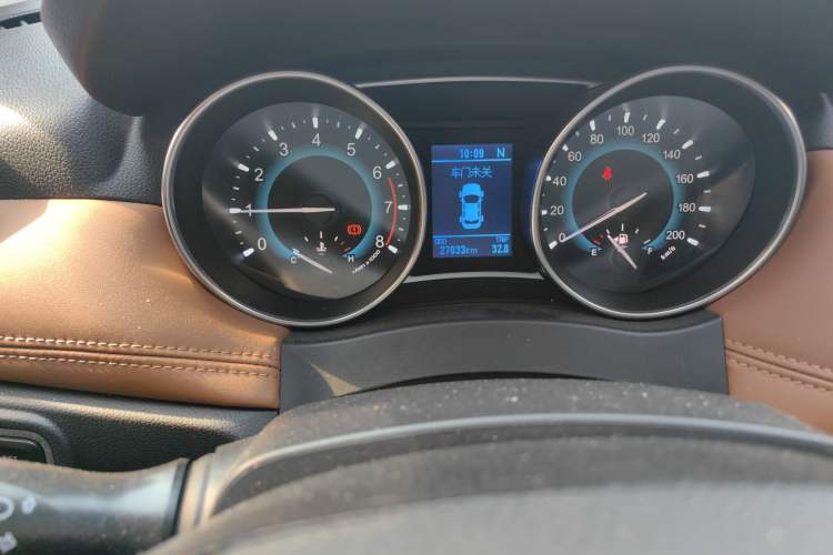 Used Haval H1 2015 1.5L AMT Luxury Model
