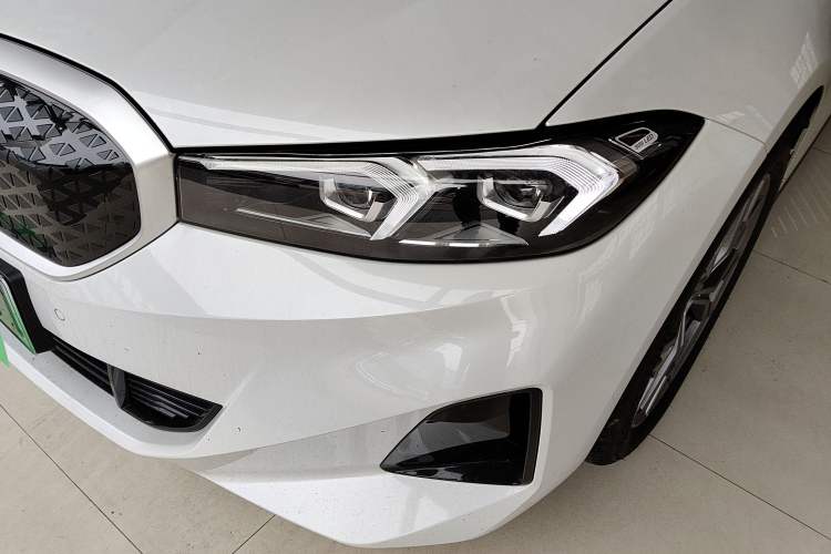 Used BMW i3 2025 eDrive 35 L
