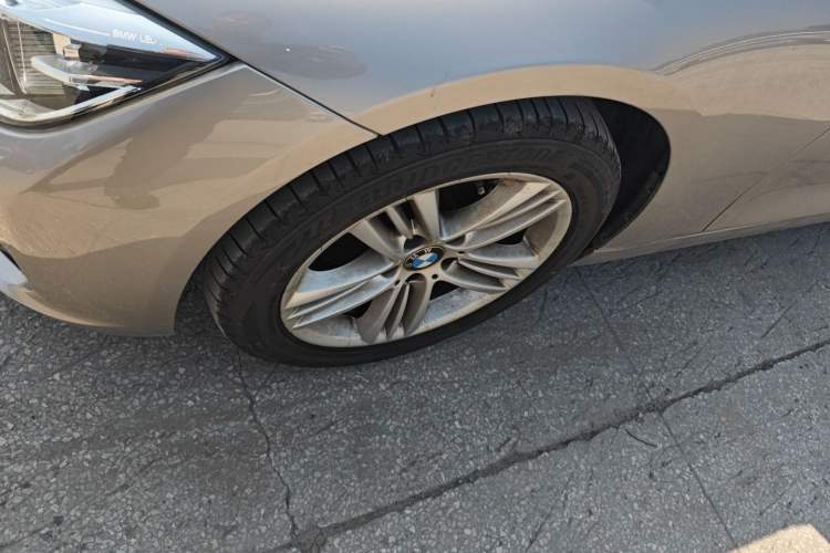 Used BMW 3 Series 2017 320Li Fashion Model
