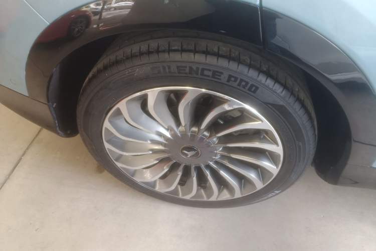 Used VOYAH FREE 2021 Four-Wheel Drive Extended-Range First Edition Commemorative Edition Exclusive Luxury Package Exterior 5