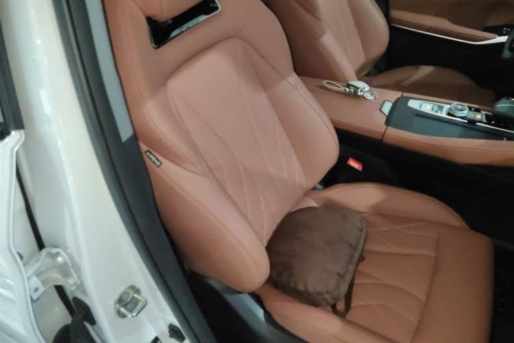 Used CHANGAN CS75 PLUS 2024 3rd Generation Champion Edition 1.5T Intelligent Drive Dynamic Model