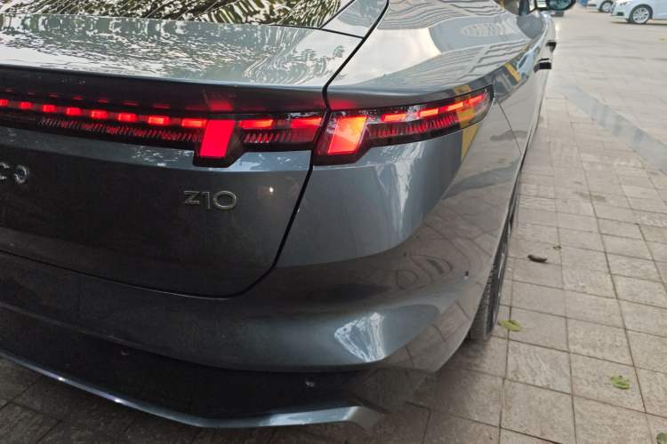 Used Lynk & Co Z10 2025 95 kWh 702 km All-Wheel Drive Intelligent Driving Ultra
