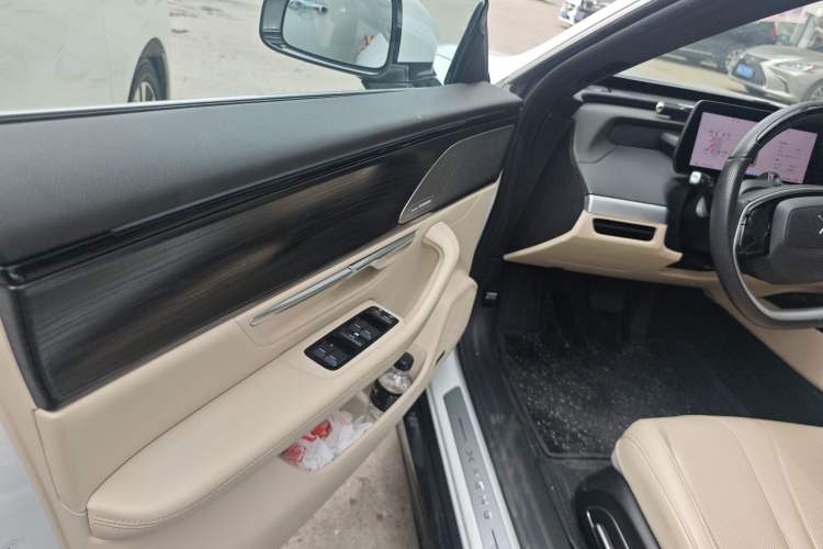 Used XPeng P7 2020 670E