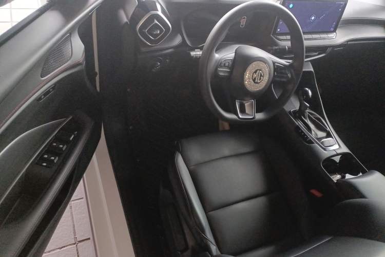 Used MG 5 2025 180 DVVT Global Luxury Edition
